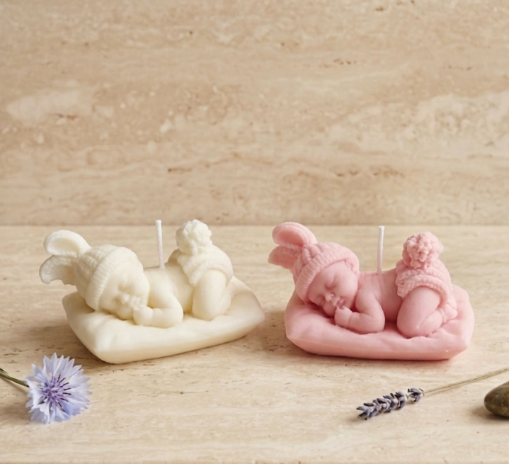Bougie moulée Bébé - L'Atelier des Mains d'Or